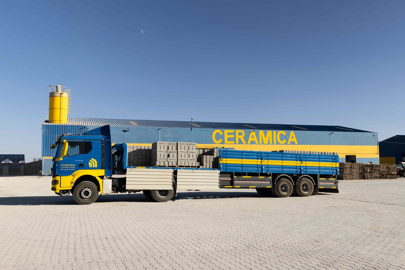 Vehicle CERAMICA